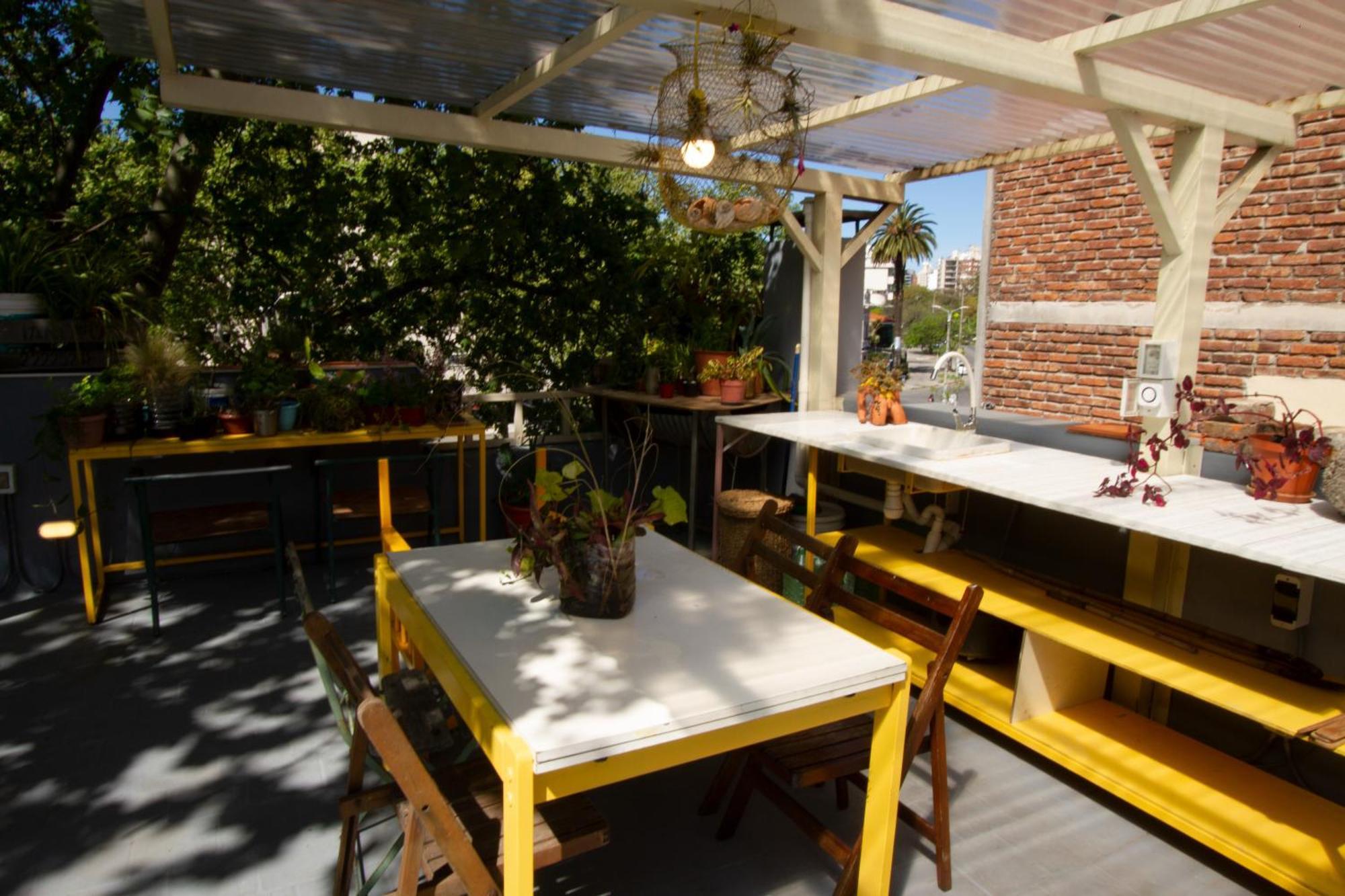 Yh Hostel Montevideo Esterno foto